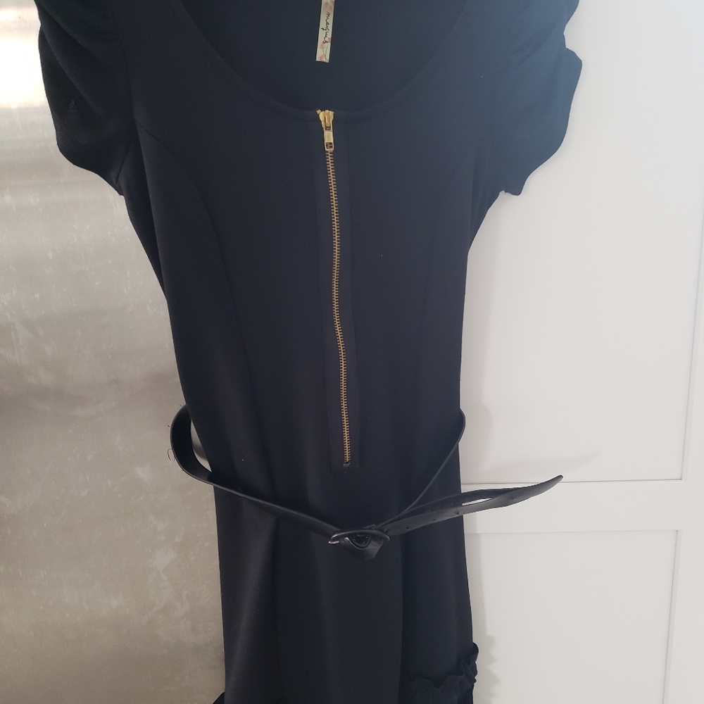 Dress black
